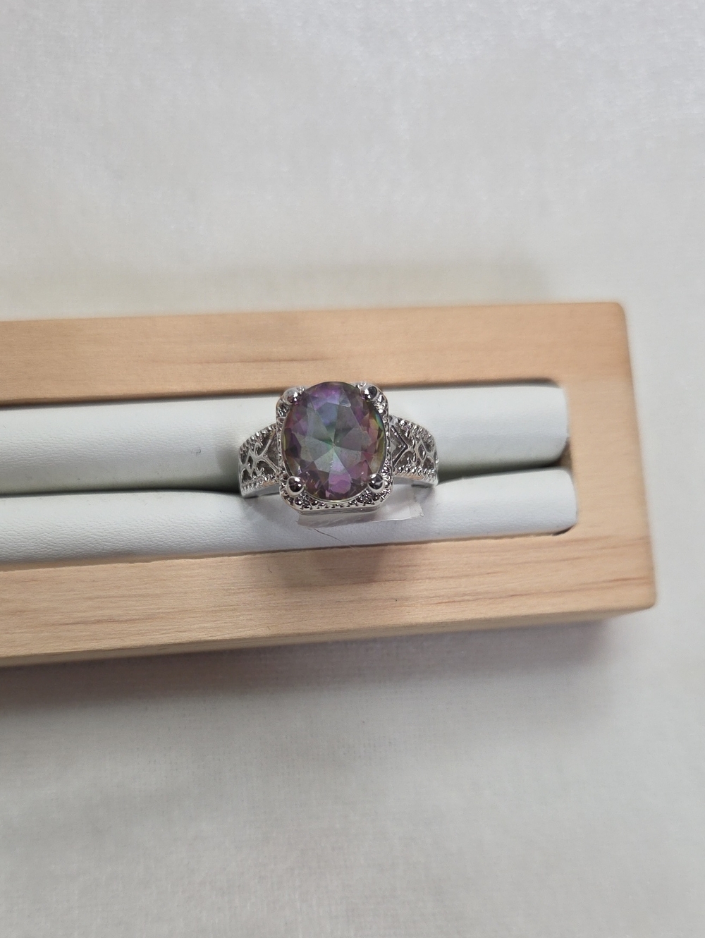Oval Mystic Crystal Ring Silver Tone Band Elegant Rhinestone Square Setting Sz 9